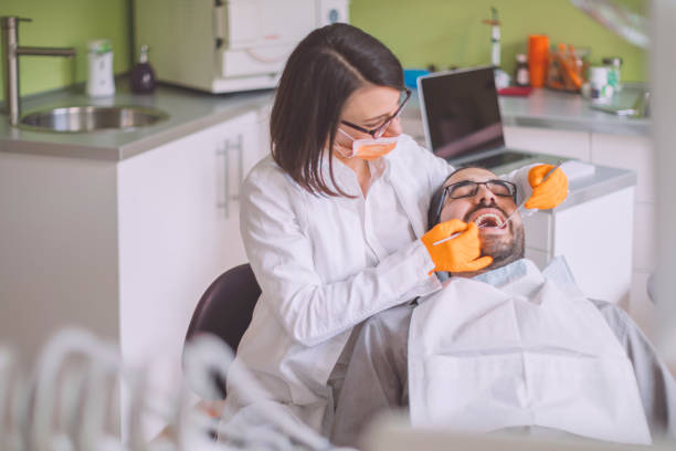 Best Emergency Tooth Extraction in Elk Plain, WA